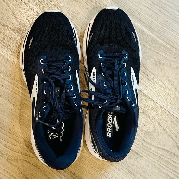 BROOKS GHOST 15 WOMENS RUNNING SHOE ATHLETIC PEACOAT/PEARL/SALT AIR SIZE 9.5 - Picture 5 of 14